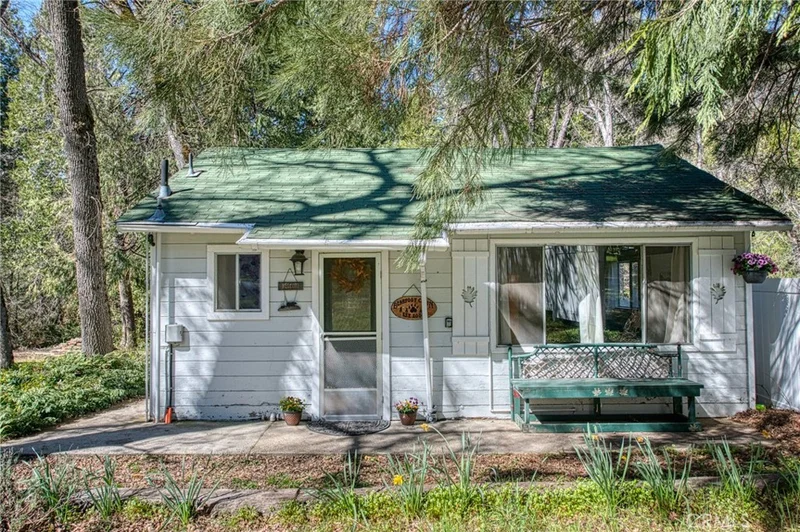 45144 Cedar Springs Rd, Oakhurst, CA 93644