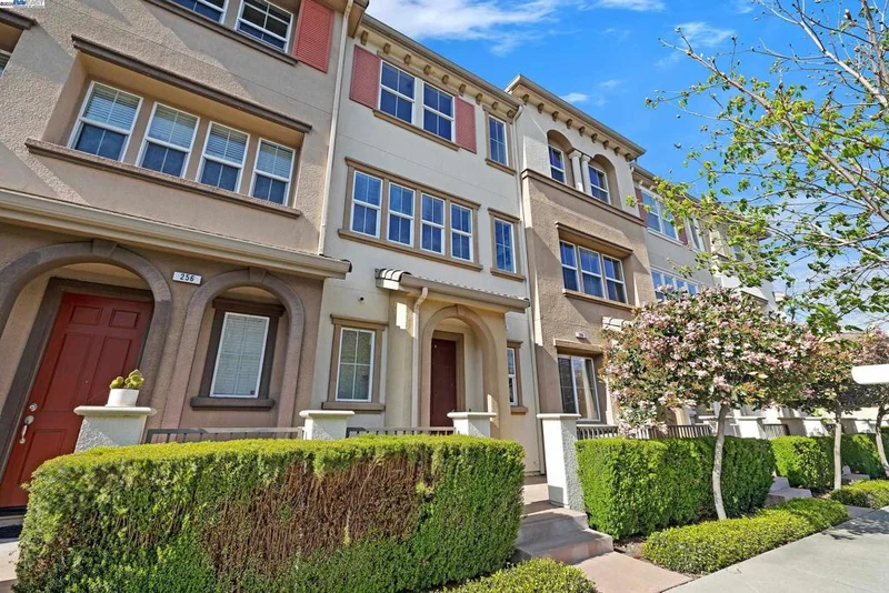 258 Sullivan Way, Hayward, CA 94541