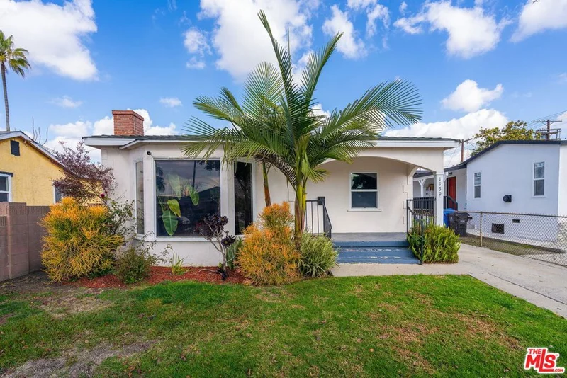 1139 E 104th Street, Los Angeles, CA 90002
