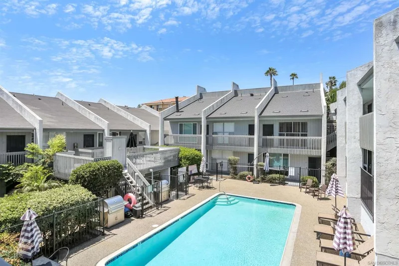 1124 Eureka St 45, San Diego, CA 92110