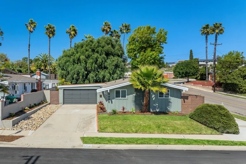 8496 Tommy Dr, San Diego, CA 92119