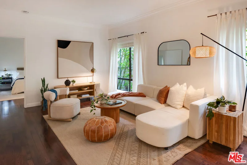 1140 Alta Loma Road 202, West Hollywood, CA 90069