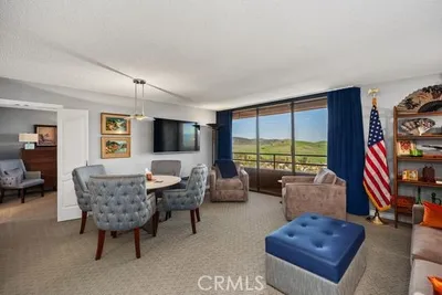 24055 Paseo Del Lago 1207 photo 2