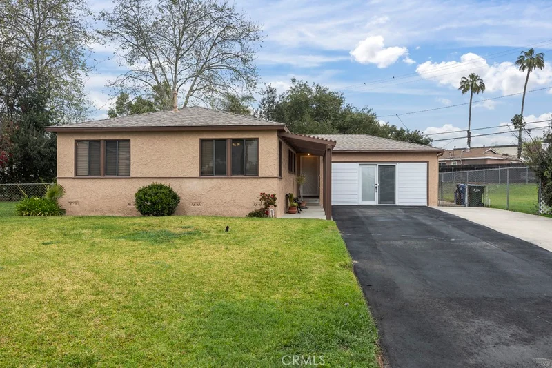 1241 E Dover Street, Glendora, CA 91740