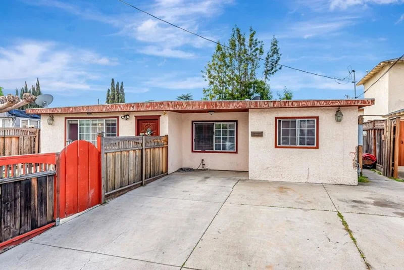 10285 Chrisland Court, San Jose, CA 95127