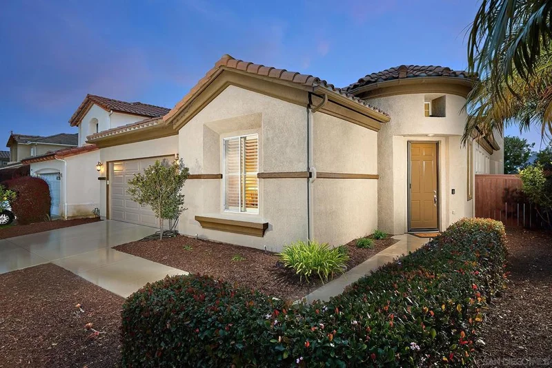 2938 Avenida Castana, Carlsbad, CA 92009