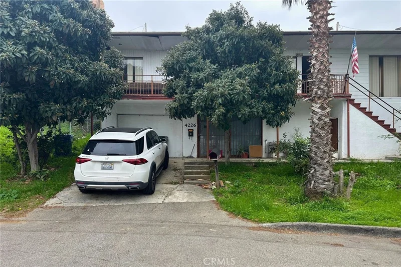 4226 Scandia Way, Los Angeles, CA 90065
