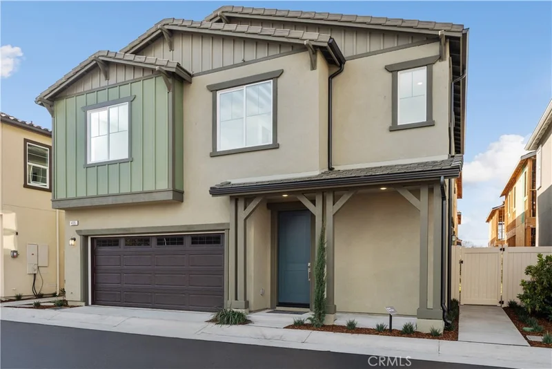 417 Willow Run Lane, Carson, CA 90745