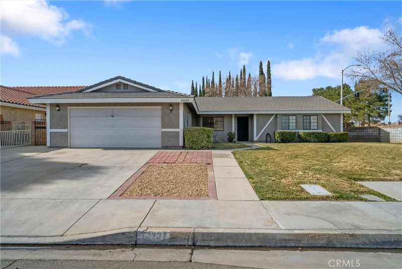 43137 32nd Street W, Lancaster, CA 93536