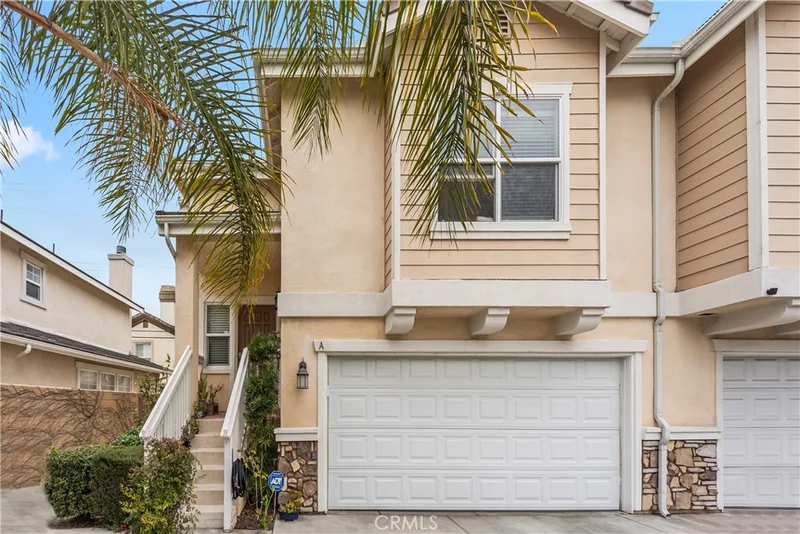 8692 Belmont Street A, Cypress, CA 90630