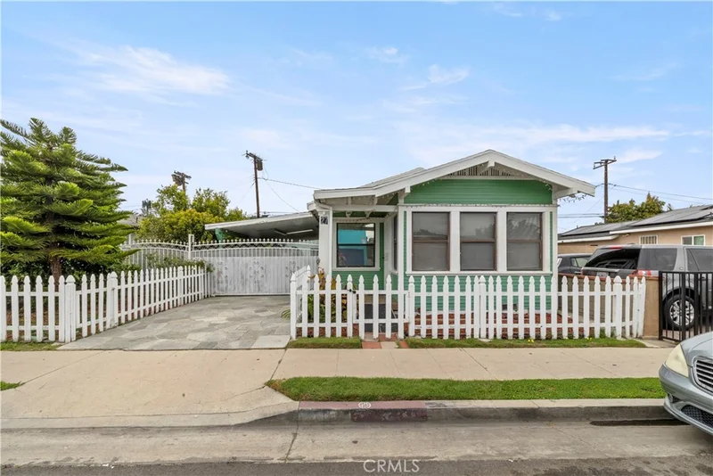 27 E Platt Street, Long Beach, CA 90805