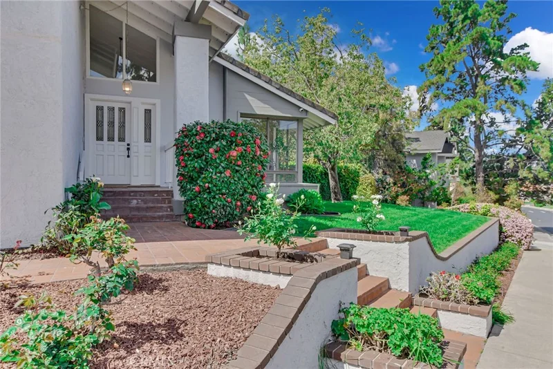 25422 Shoshone, Lake Forest, CA 92630