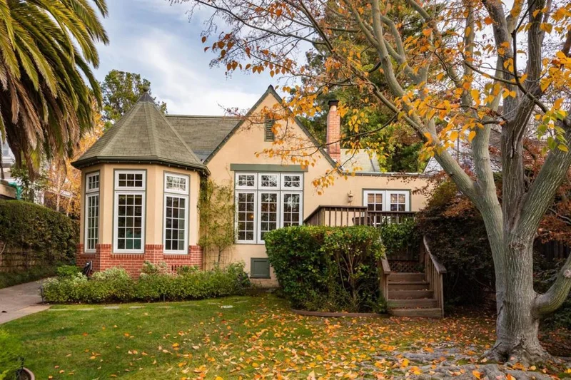618 Dorchester Road, San Mateo, CA 94402