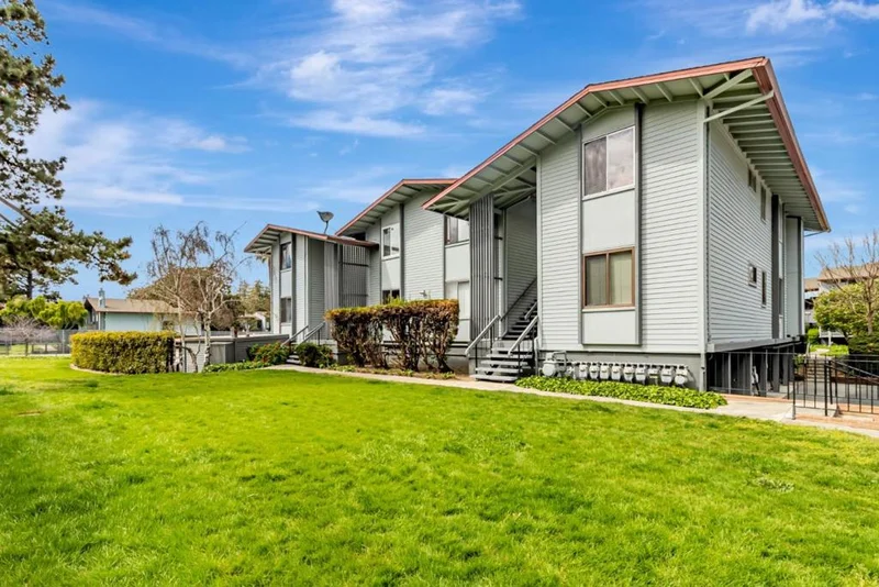 4188 George Avenue 4, San Mateo, CA 94403