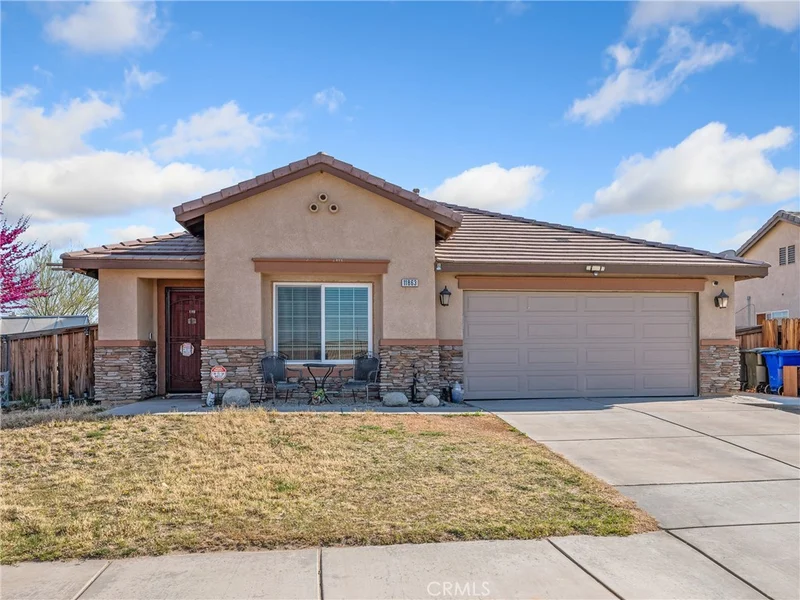 11863 Far Hills Lane, Victorville, CA 92392