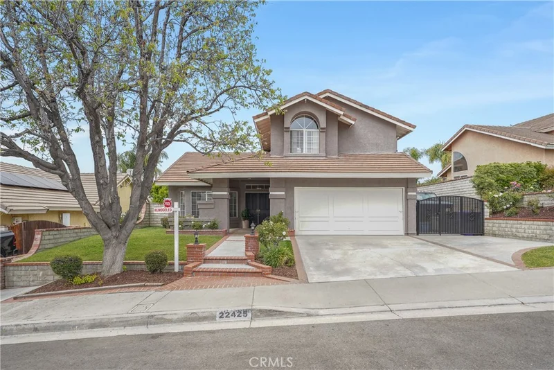22425 Poplar Street, Saugus, CA 91390