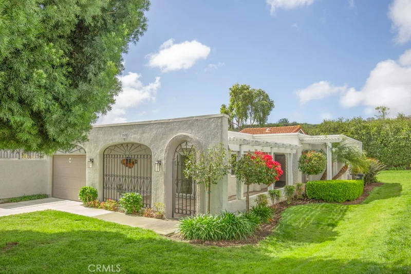5522 Via La Mesa C, Laguna Woods, CA 92637