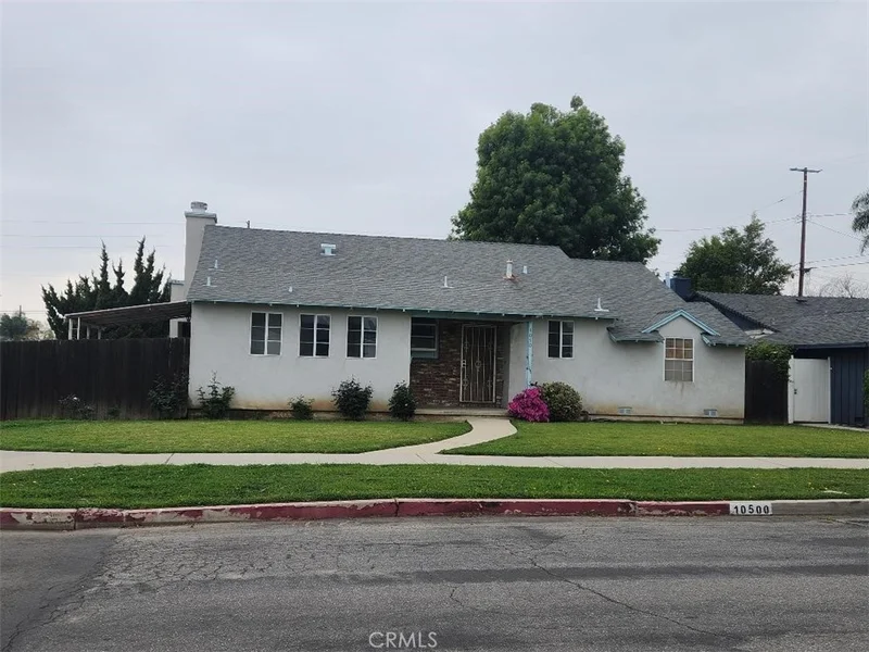 10505 Halbrent Avenue, San Fernando, CA 91345