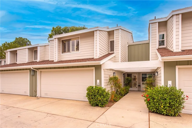 10056 Melinda Way 2, Northridge, CA 91325