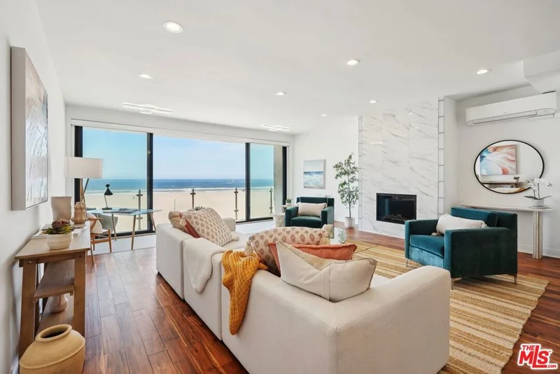 1 Northstar Street 202, Marina Del Rey, CA 90292