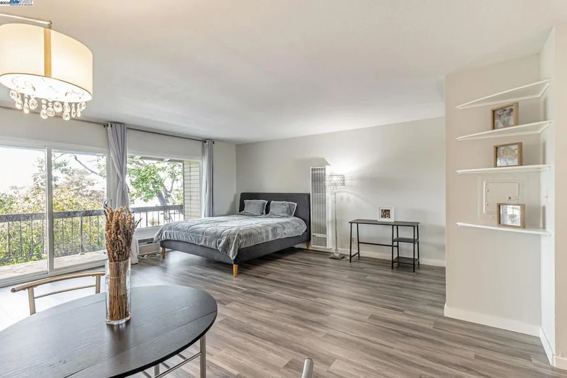 626 Mariners Island Blvd 209, San Mateo, CA 94404