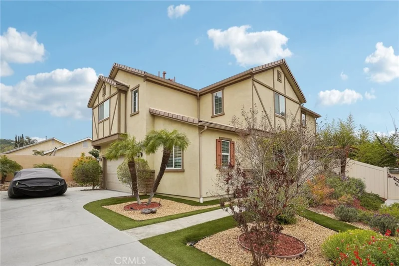 11516 W Aleta Lane, Sylmar, CA 91342