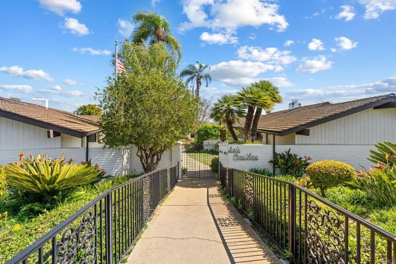 6145 La Flecha 6, Rancho Santa Fe, CA 92067