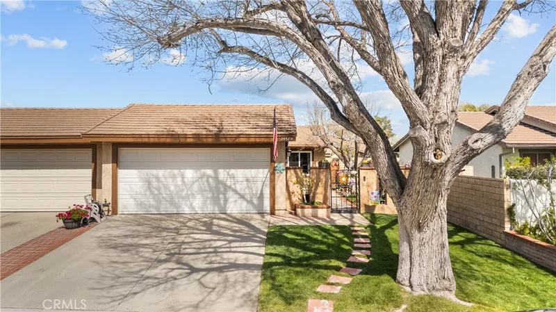 25589 Palma Alta Drive, Valencia, CA 91355