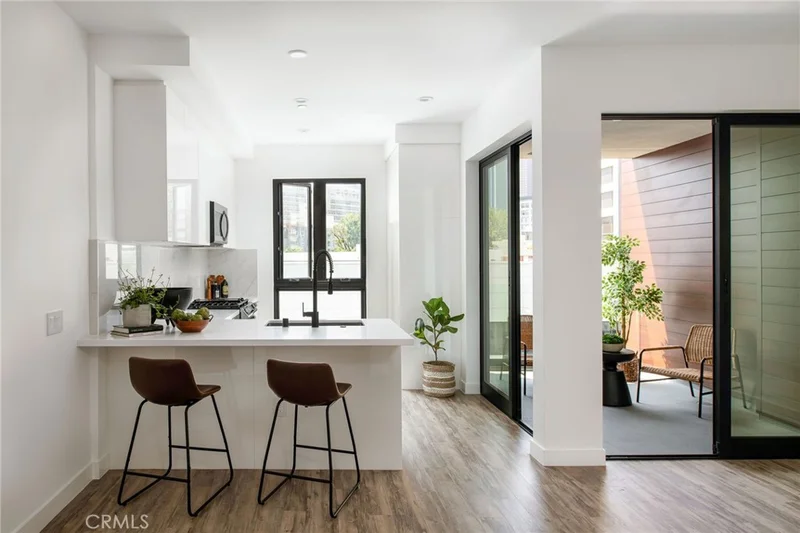 118 Astronaut Ellison S Onizuka Street 510, Los Angeles, CA 90012