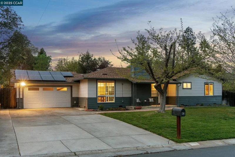 45 Stevenson Dr, Pleasant Hill, CA 94523