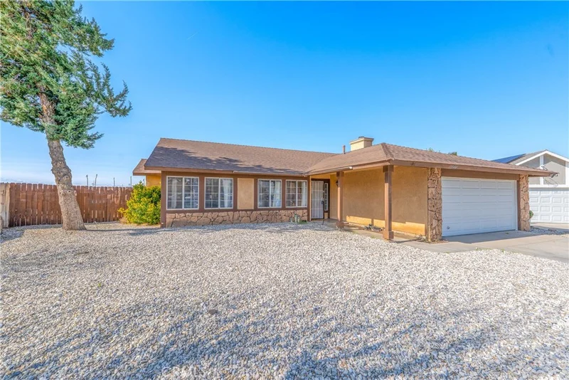 18414 Thomas Court, Adelanto, CA 92301