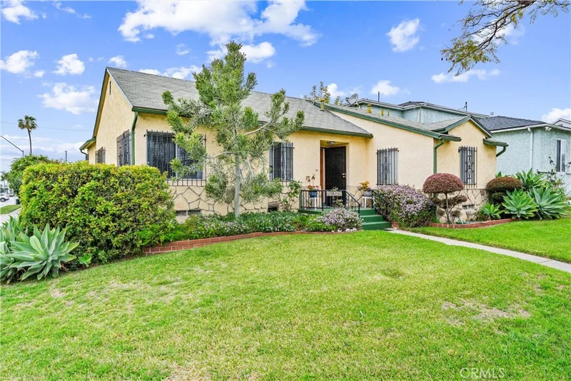 11241 Haas Avenue, Los Angeles, CA 90047