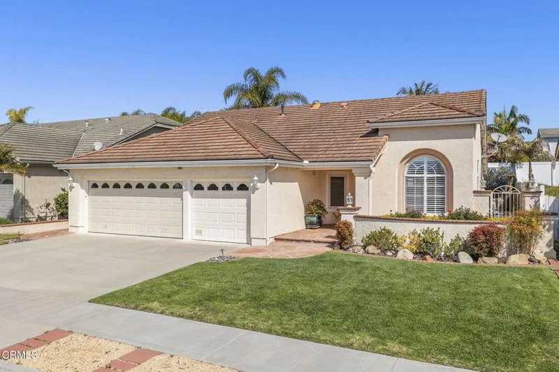 7881 Loma Vista Road, Ventura, CA 93004