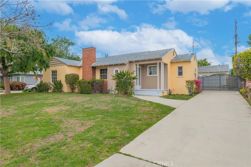 2535 Vista Laguna, Pasadena, CA 91103