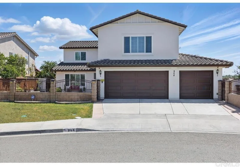 904 Israel Ct, Chula Vista, CA 91911