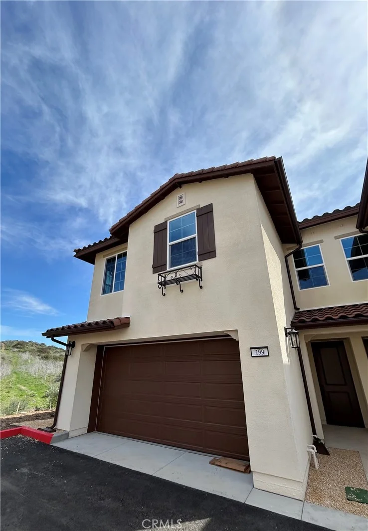 299 San Miguel Island Dr., Camarillo, CA 93012