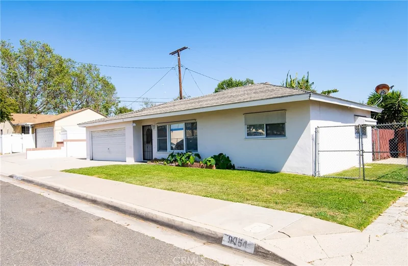 9052 Laurel Avenue, Whittier, CA 90605