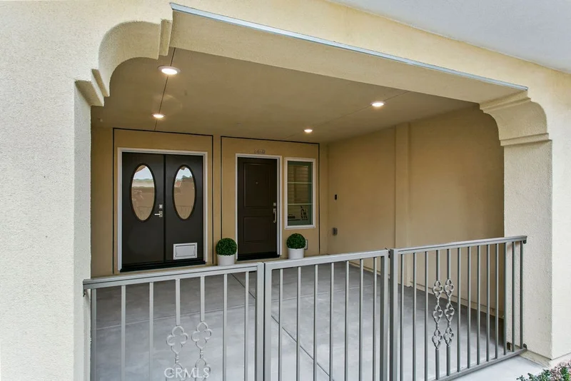 3440 Doheny Way photo 2