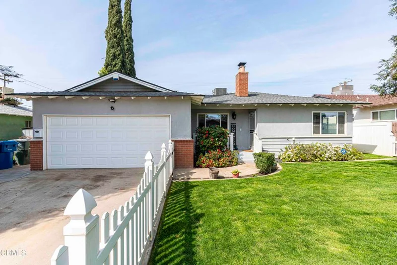 105 Regal Street, Bakersfield, CA 93308
