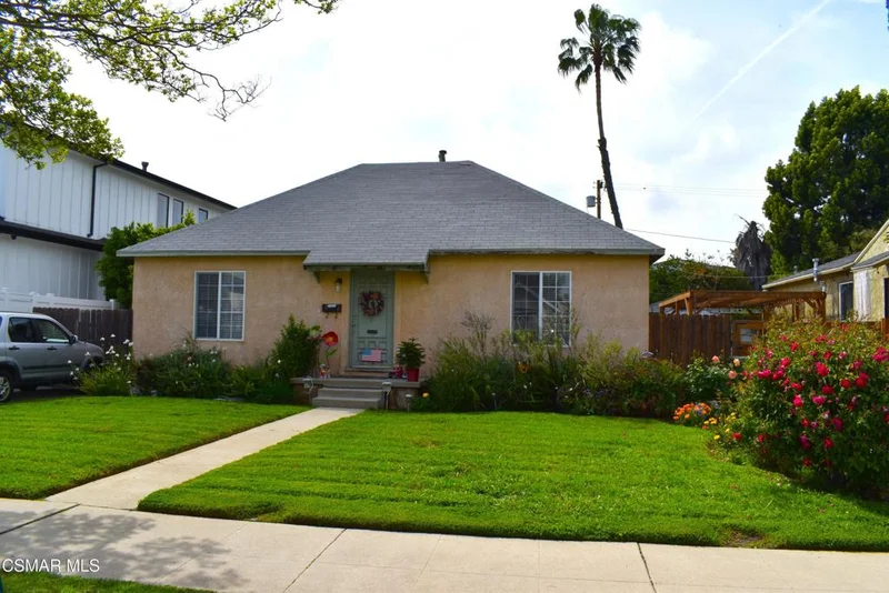 4523 Katherine Avenue, Sherman Oaks, CA 91423