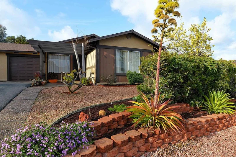 4534 Golden Ridge Drive, Oceanside, CA 92056