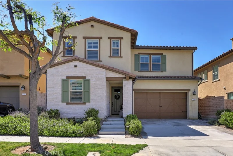 255 N. Dalton, Anaheim, CA 92807