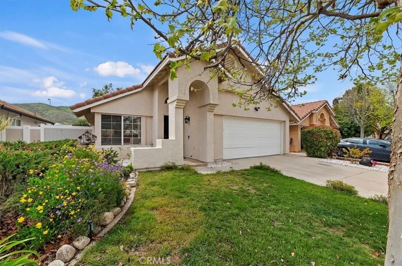 27287 Prominence Road, Menifee, CA 92586
