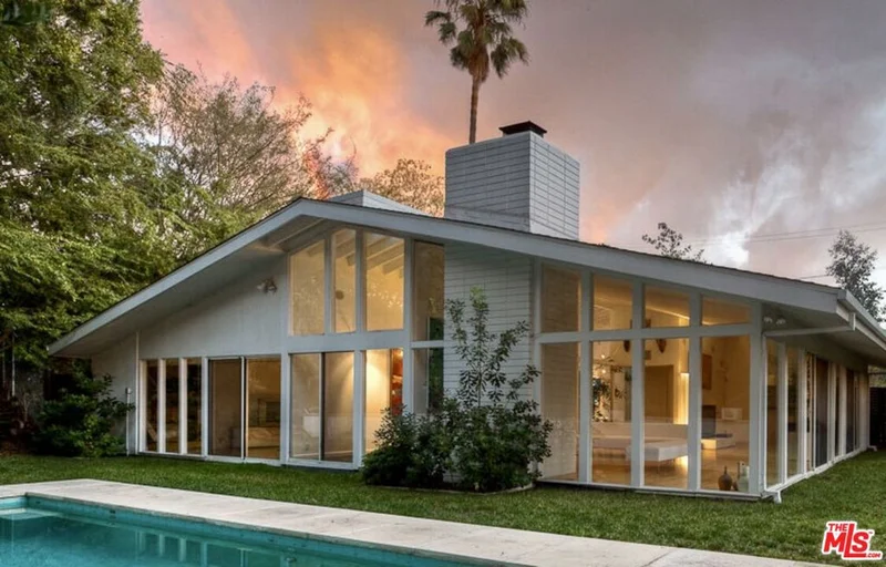 8515 Allenwood Road, Los Angeles, CA 90046