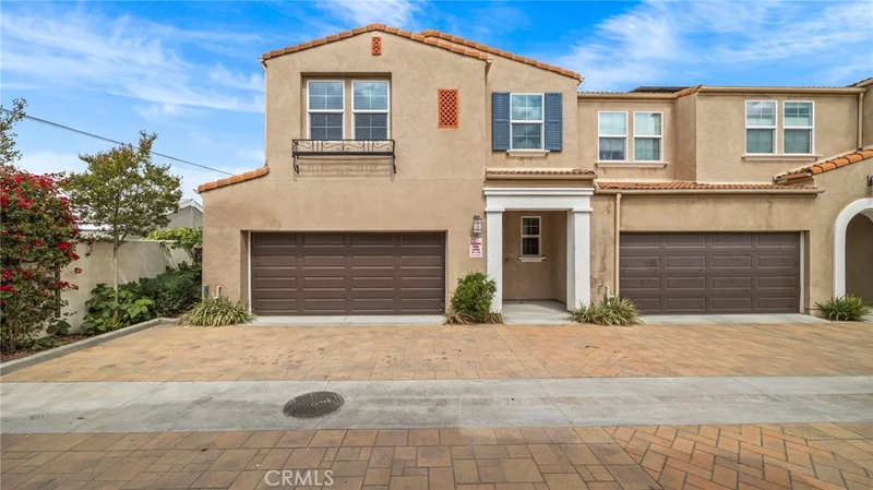 295 E Arrow 11, Glendora, CA 91740