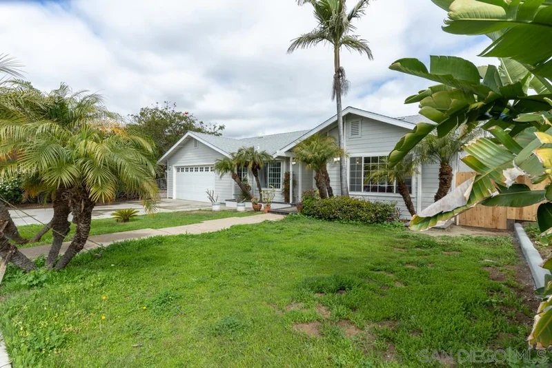 7812 Longdale Dr, Lemon Grove, CA 91945