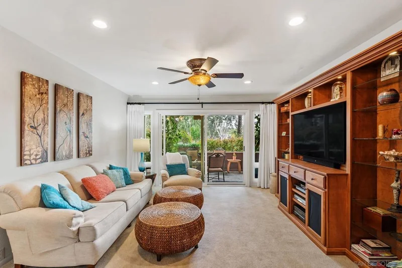 12505 Oaks North Dr 137, San Diego, CA 92128