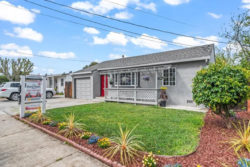 867 Birch Avenue, Sunnyvale, CA 94086