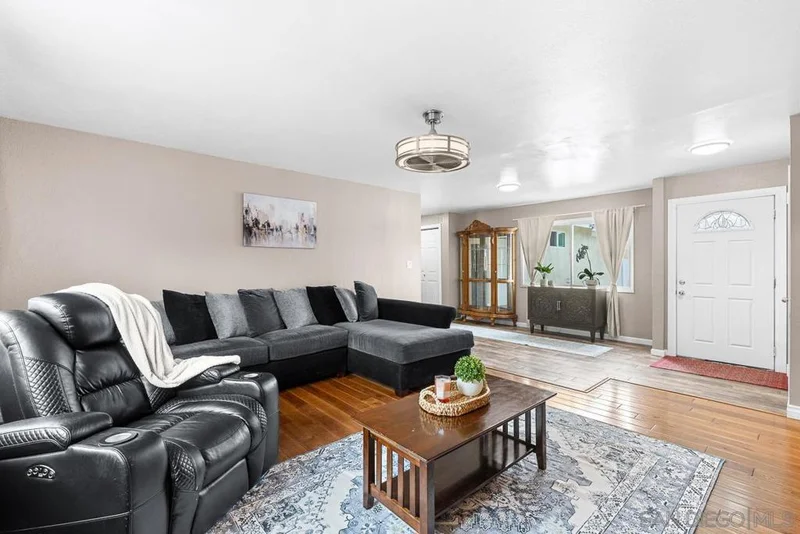 7703 Woodbine Way, San Diego, CA 92114
