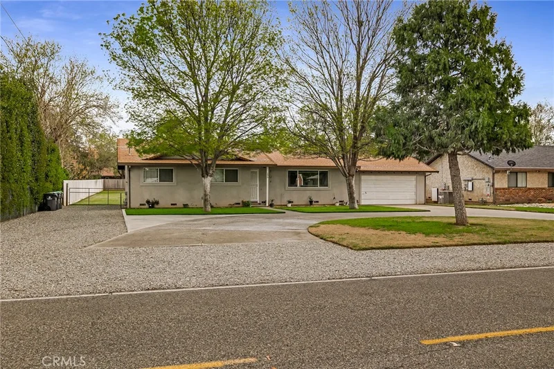 295 Chestnut Avenue, Red Bluff, CA 96080